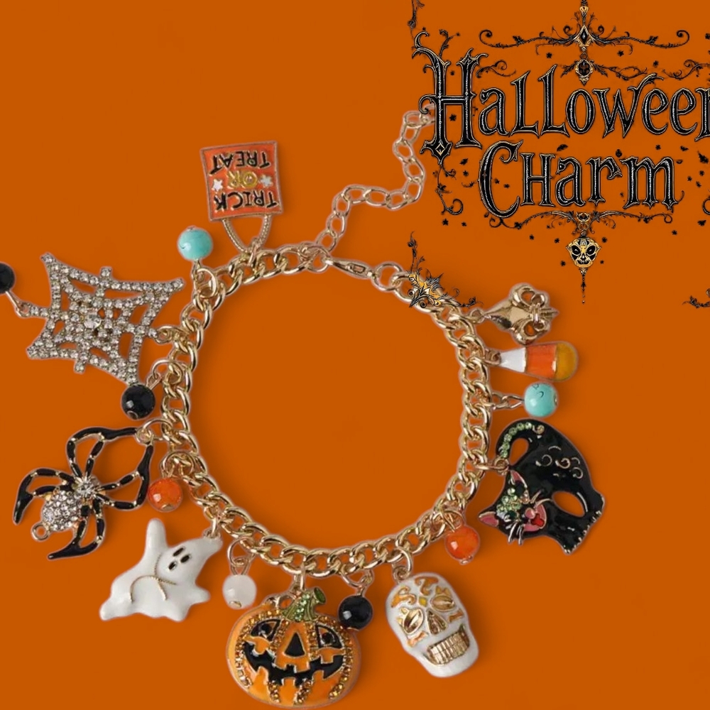 Daisy Gold Enameled HALLOWEEN Charm Bracelet nwot